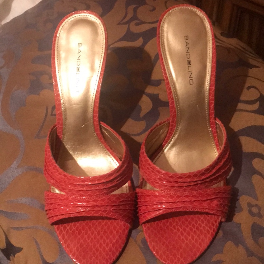 Bandolino Bareback Heels